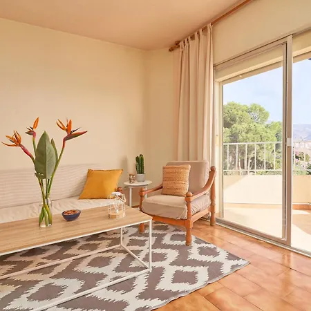 Apartment Miramar